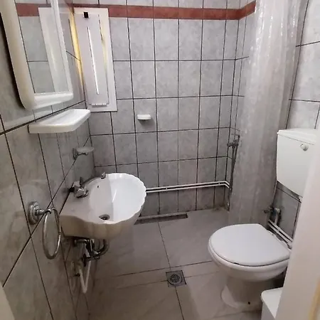 Mavretas 3 Apartment Argassi